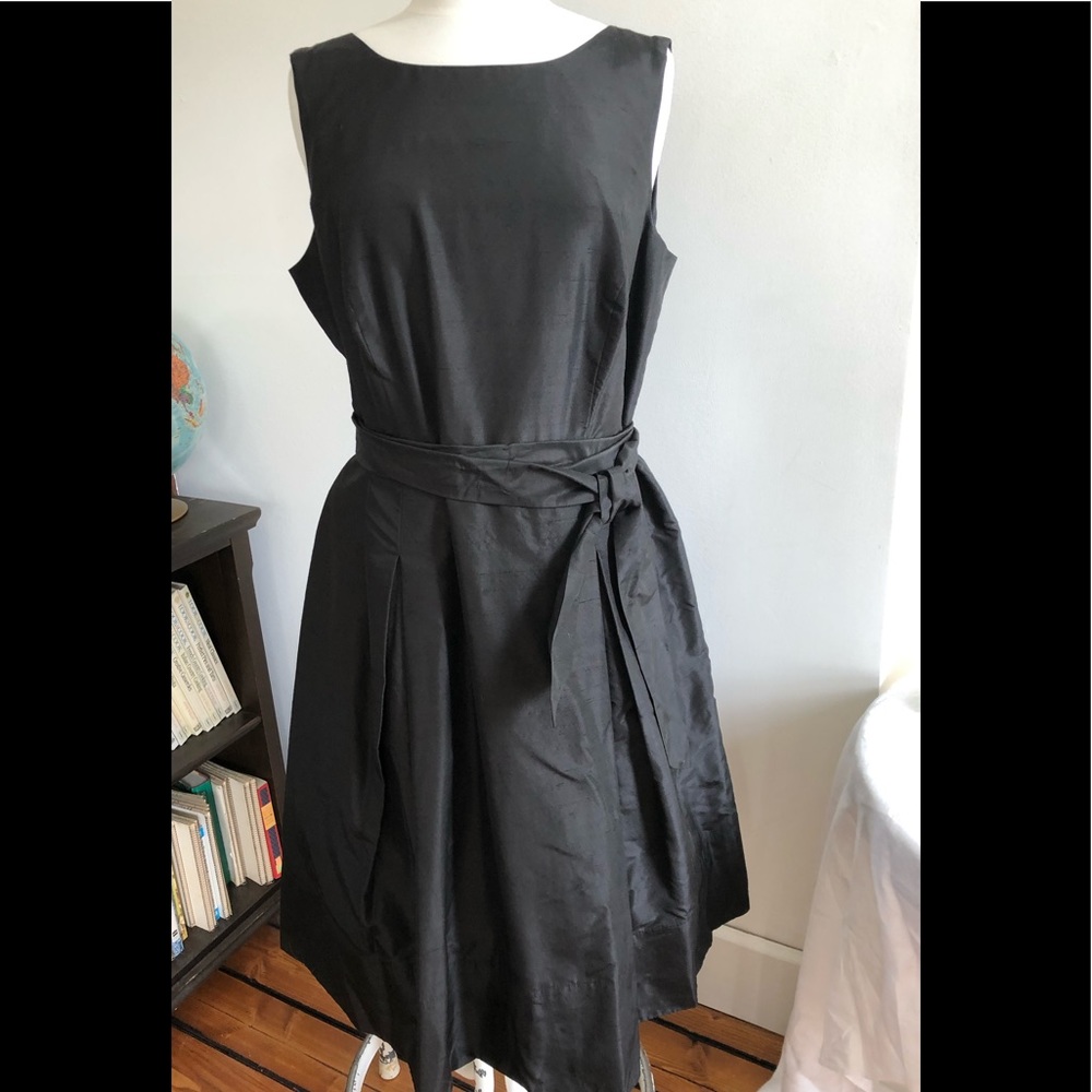 Talbots Black Sleeveless Fit-and-Flare Dress with Waist Tie